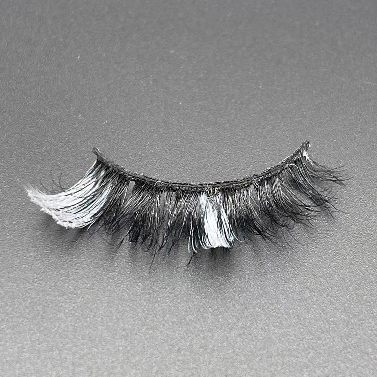 GLITTER MINK HAIR EYELASH WITH WISPY CLUSTERS 15MM M619-82CS