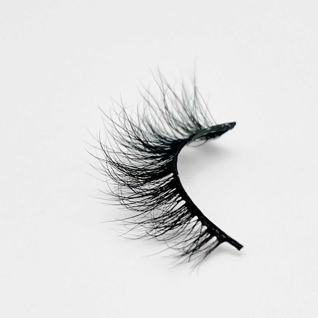 CAT EYE LUXURY MINK HAIR EYELASH M568K