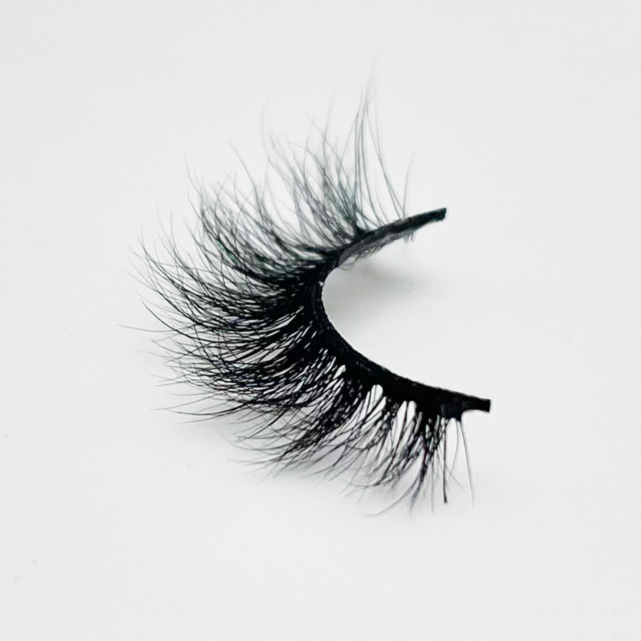 CAT EYE LUXURY MINK HAIR EYELASH M566K