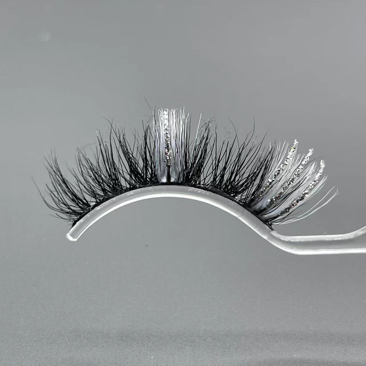 GLITTER MINK HAIR EYELASH WITH WISPY CLUSTERS 15MM M619-82CS