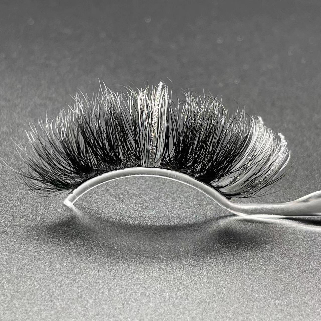 GLITTER MINK HAIR EYELASH WITH WISPY CLUSTERS 25MM 71A-82CS