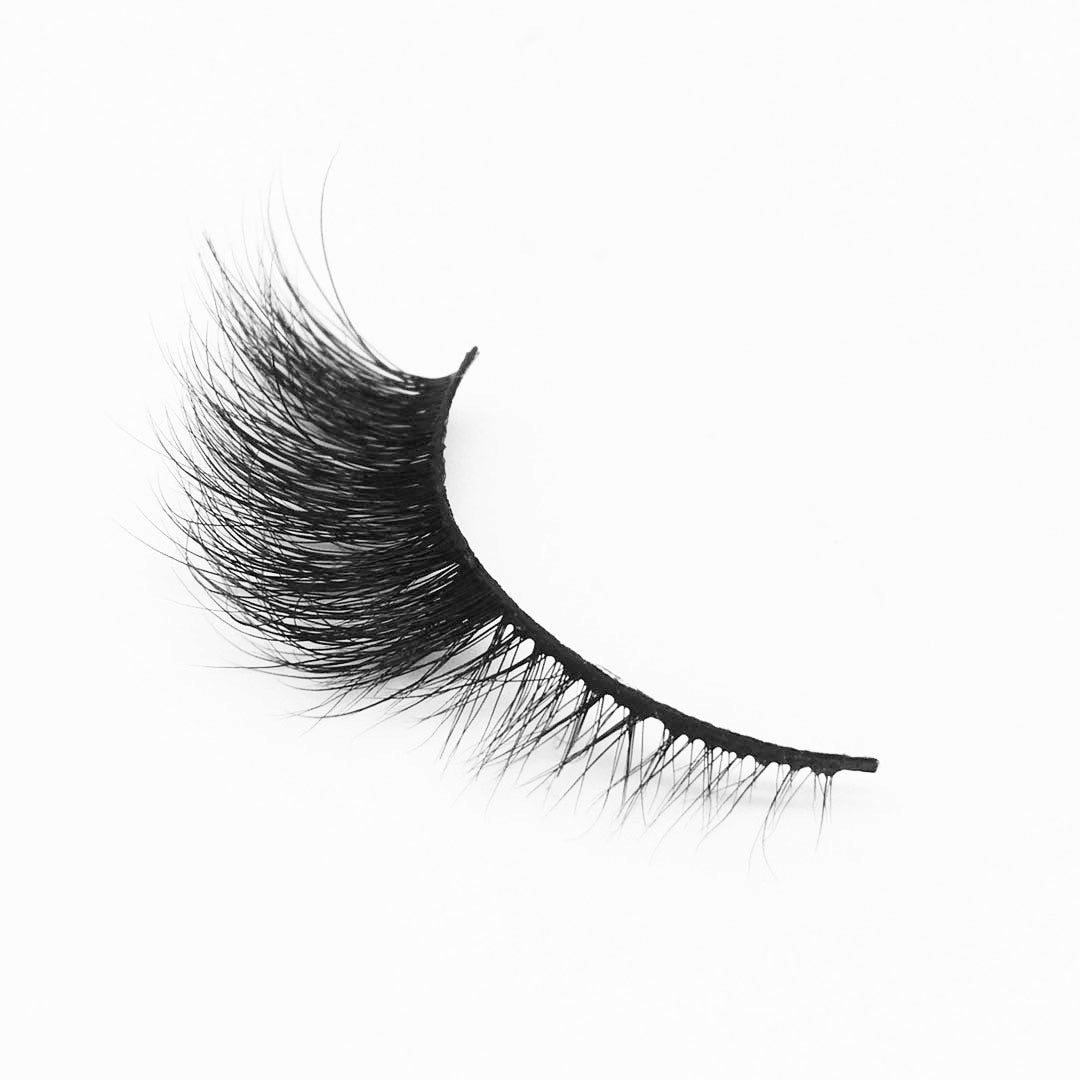 CAT EYE LUXURY MINK HAIR EYELASH M160